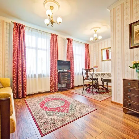 Retro Apartment *