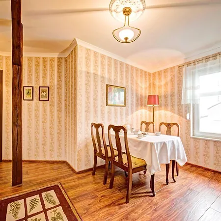 Apartment Retro *